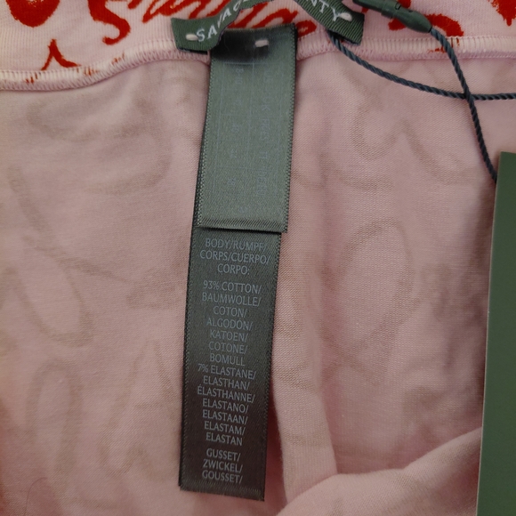 Savage X Fenty Pink and Red Heart Print Panties - Picture 3 of 3